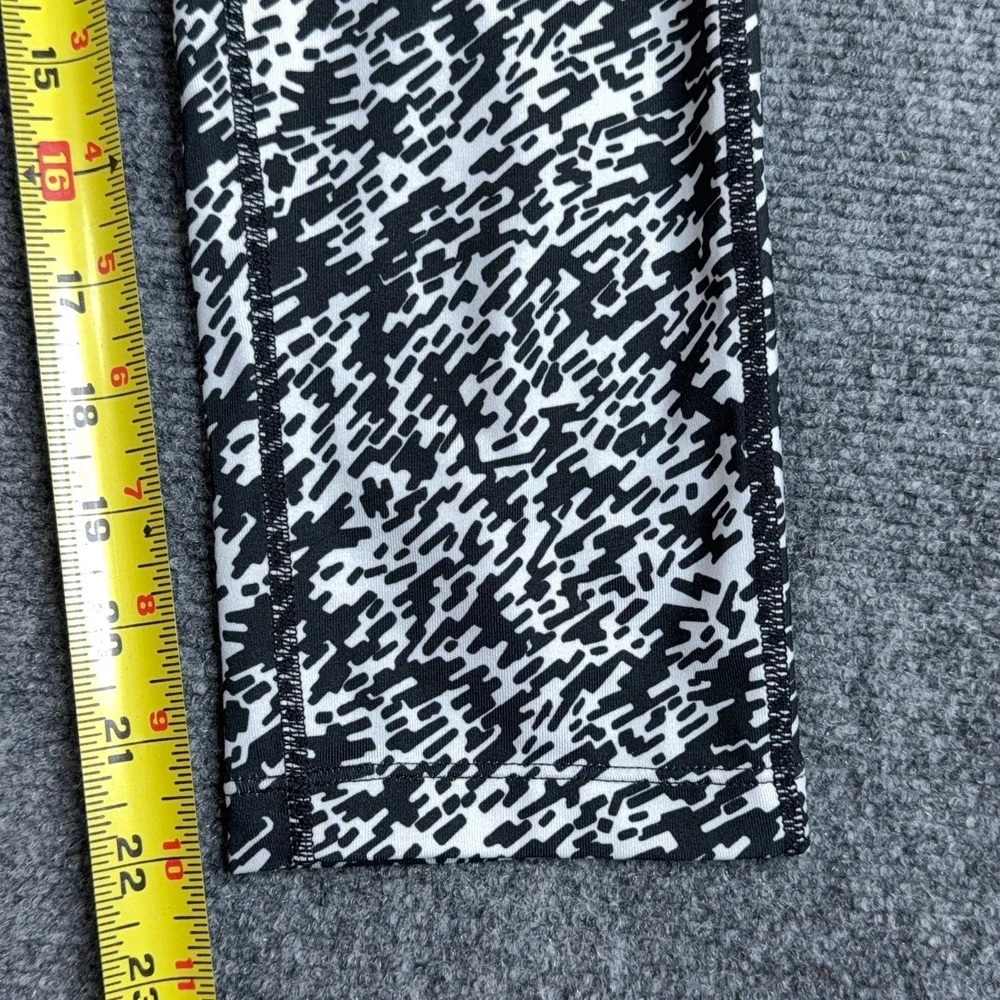 Nike Dri-Fit Leggings Women's Small Black White Abstract Graphic Pattern Gym